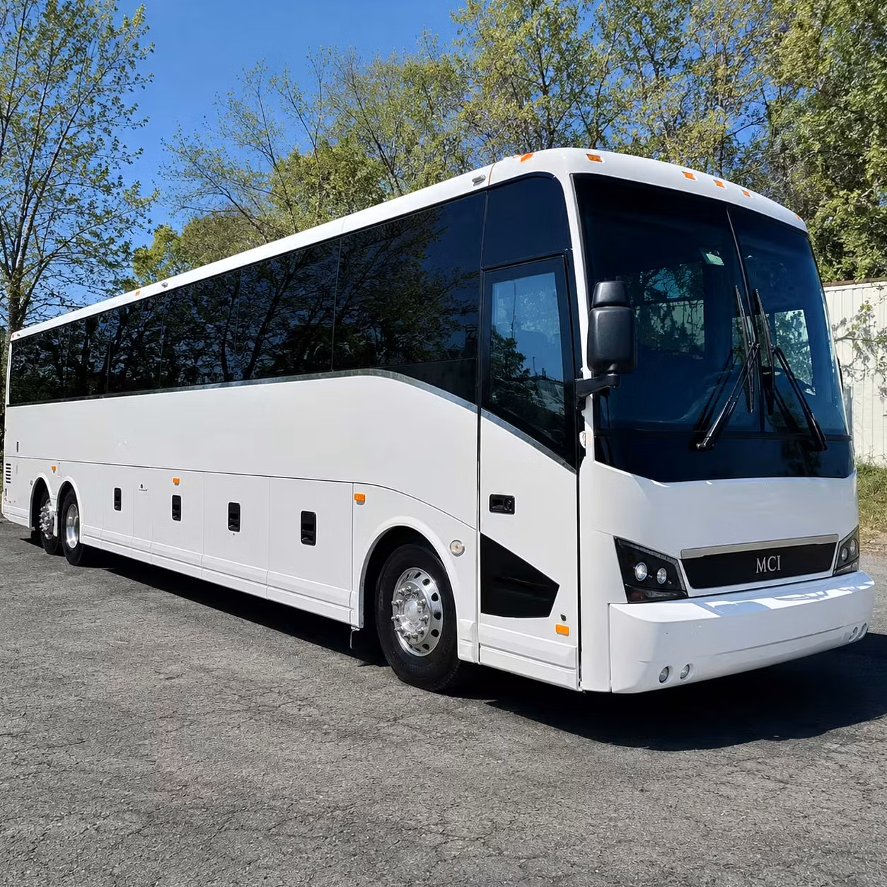 employee shuttle services for erie businesses and corporate campuses