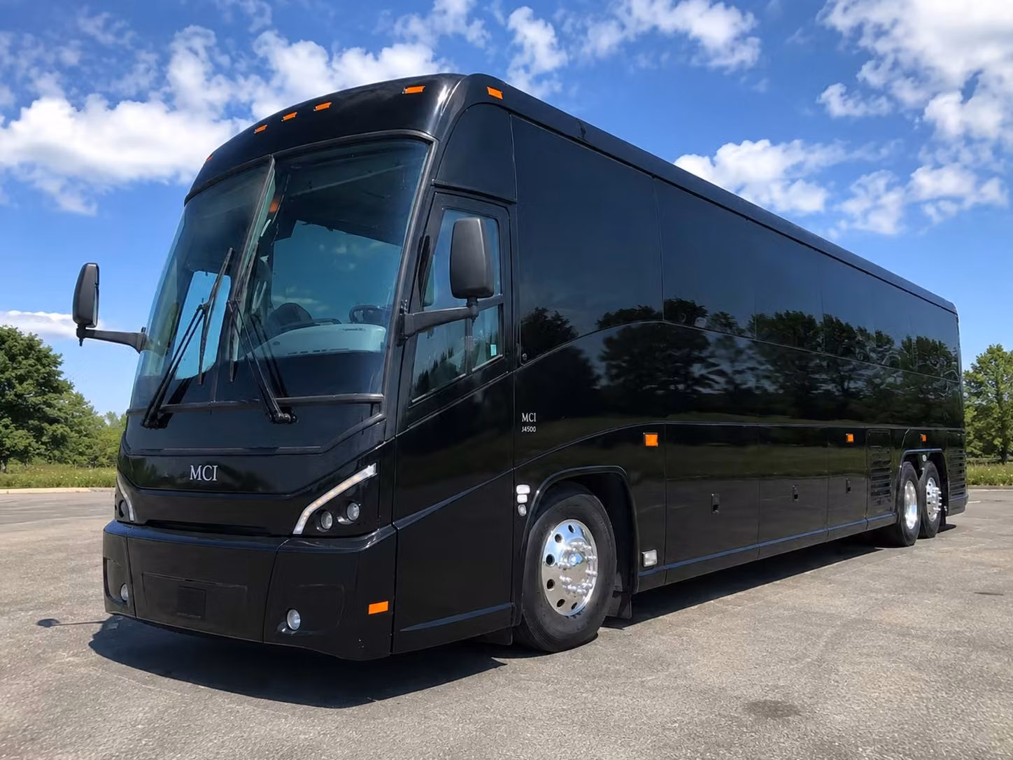 group transportation for erie youth organizations heading to waldameer park experience children s museum and more