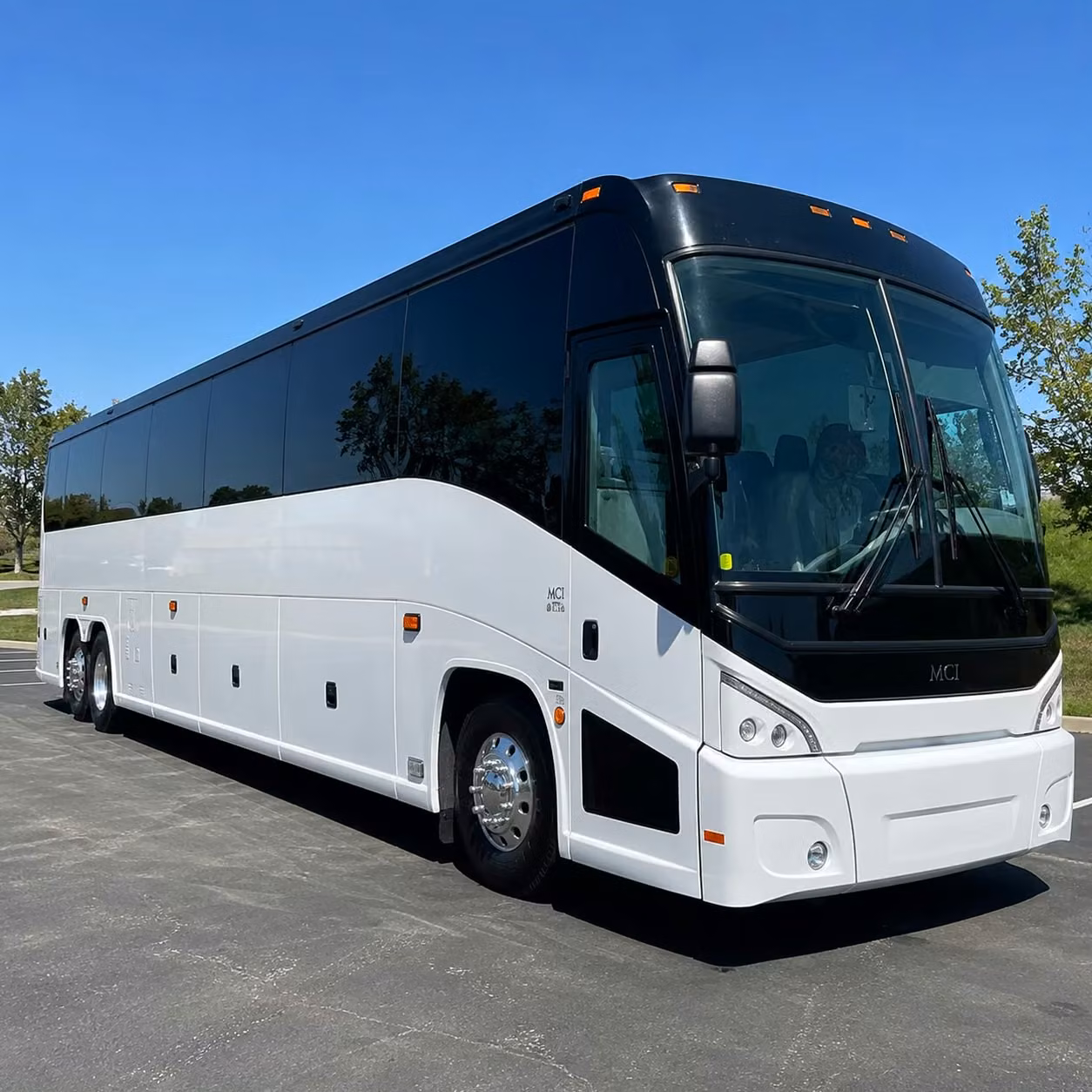 hotel to venue employee shuttle service for erie corporate events and conferences